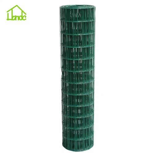 緑のプラスチックコーティングされた柵